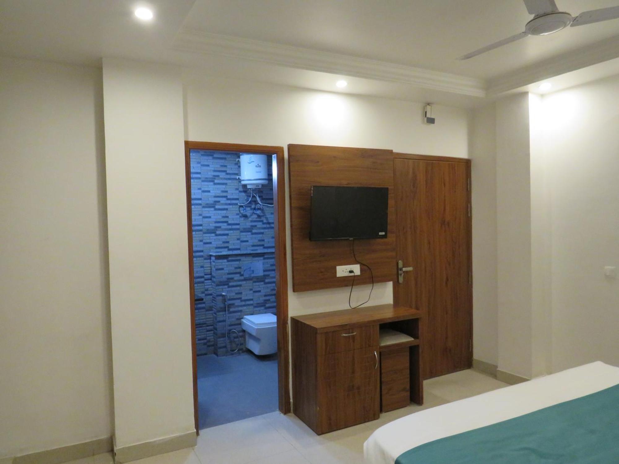 Hotel Namami Tapovan ริชิเคช ภายนอก รูปภาพ