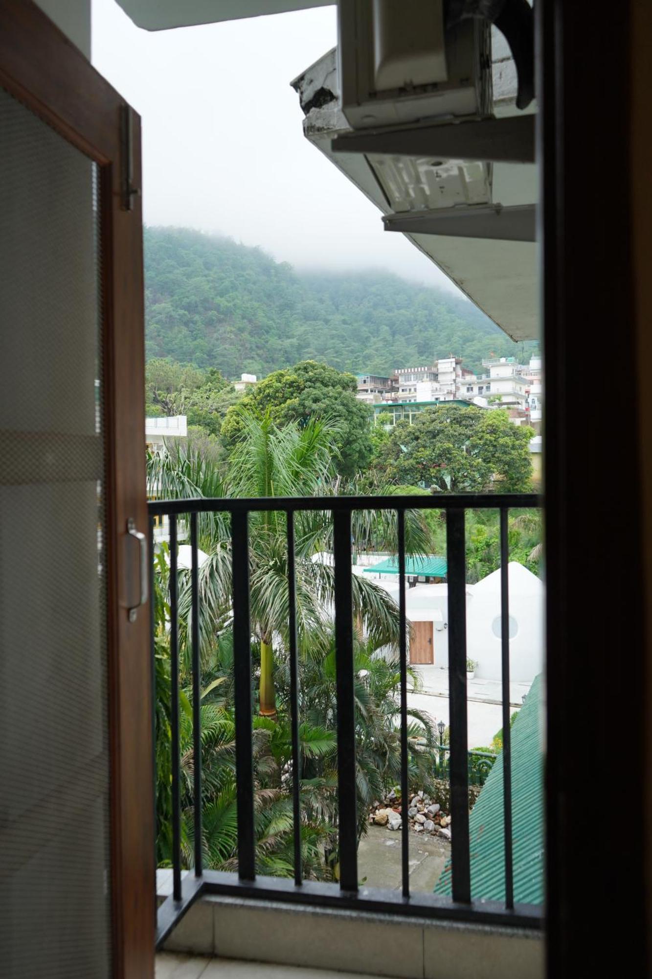 Hotel Namami Tapovan ริชิเคช ภายนอก รูปภาพ