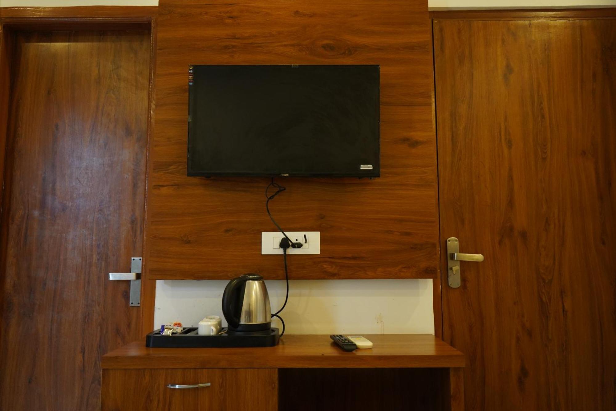 Hotel Namami Tapovan ริชิเคช ภายนอก รูปภาพ